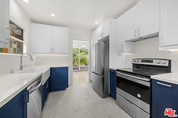 $7,299 | 11623 Canton Place, Studio City, CA 91604