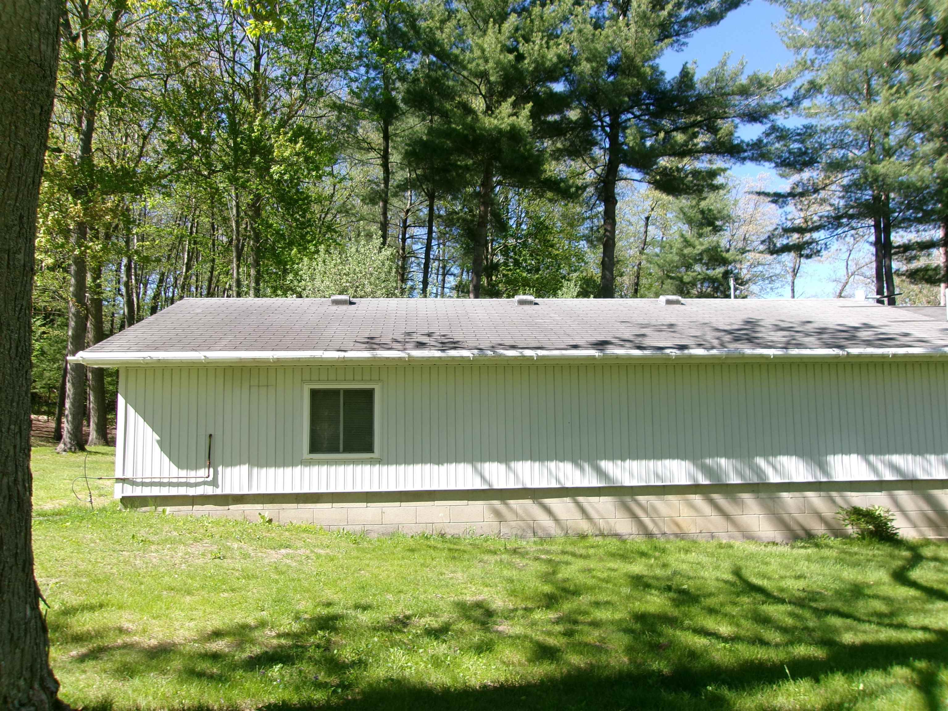 612 Pine Street Harrison, MI 48625 - Photo 50 of 57