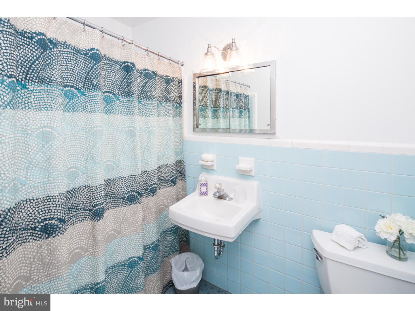 601 Ivydale Road Wilmington, DE 19803 - Photo 17 of 23 Bathroom