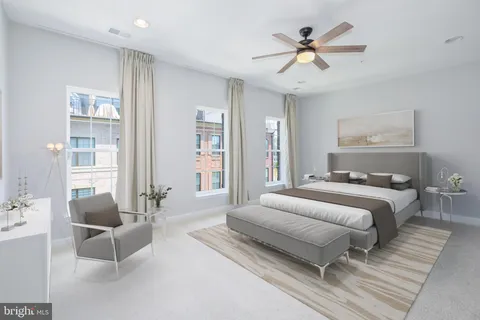 $880,000 | 620 Leigh Wy., Oxon Hill, MD 20745