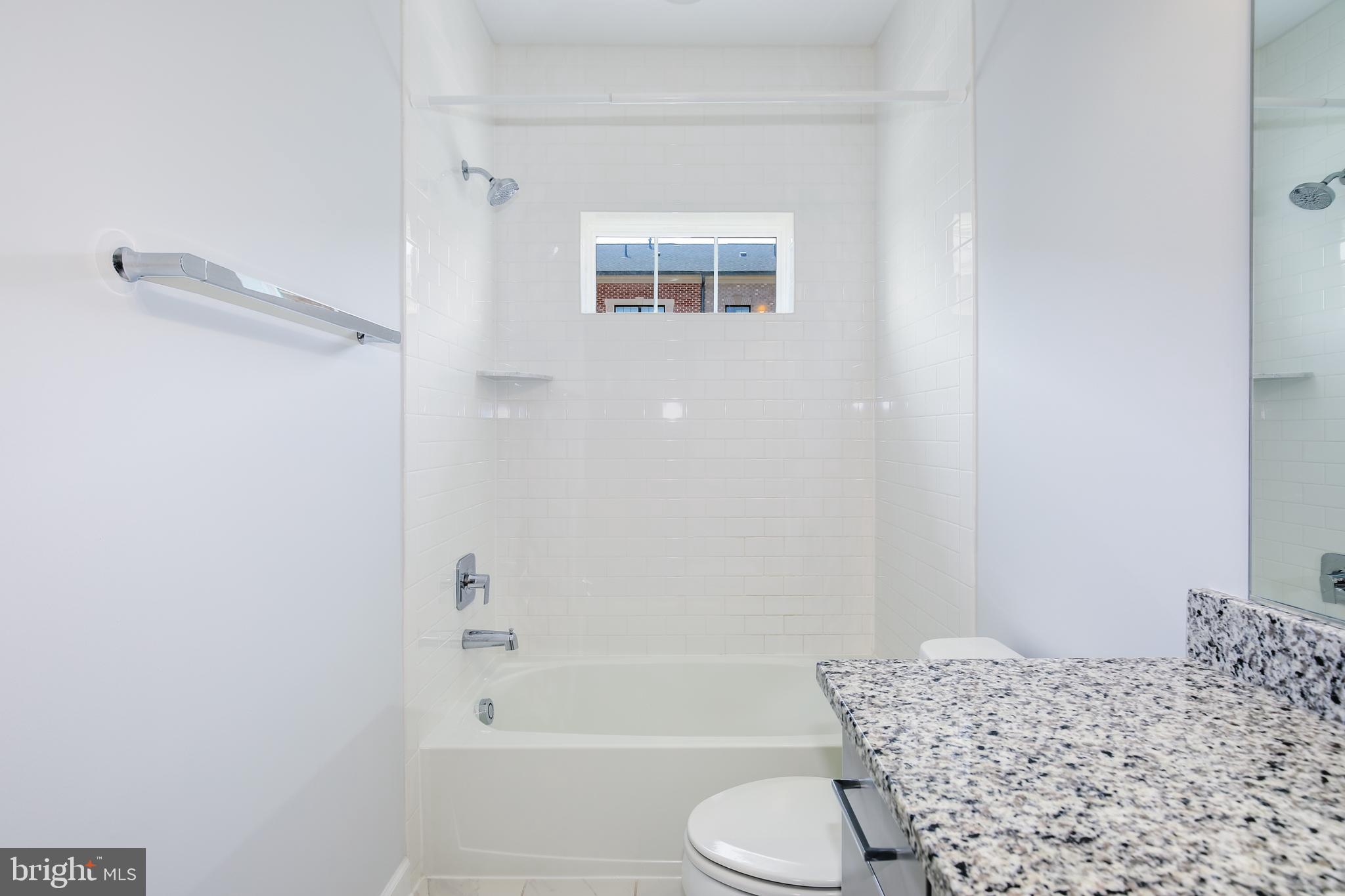 620 Leigh Wy. Oxon Hill, MD 20745 - Photo 18 of 33 Bathroom 2