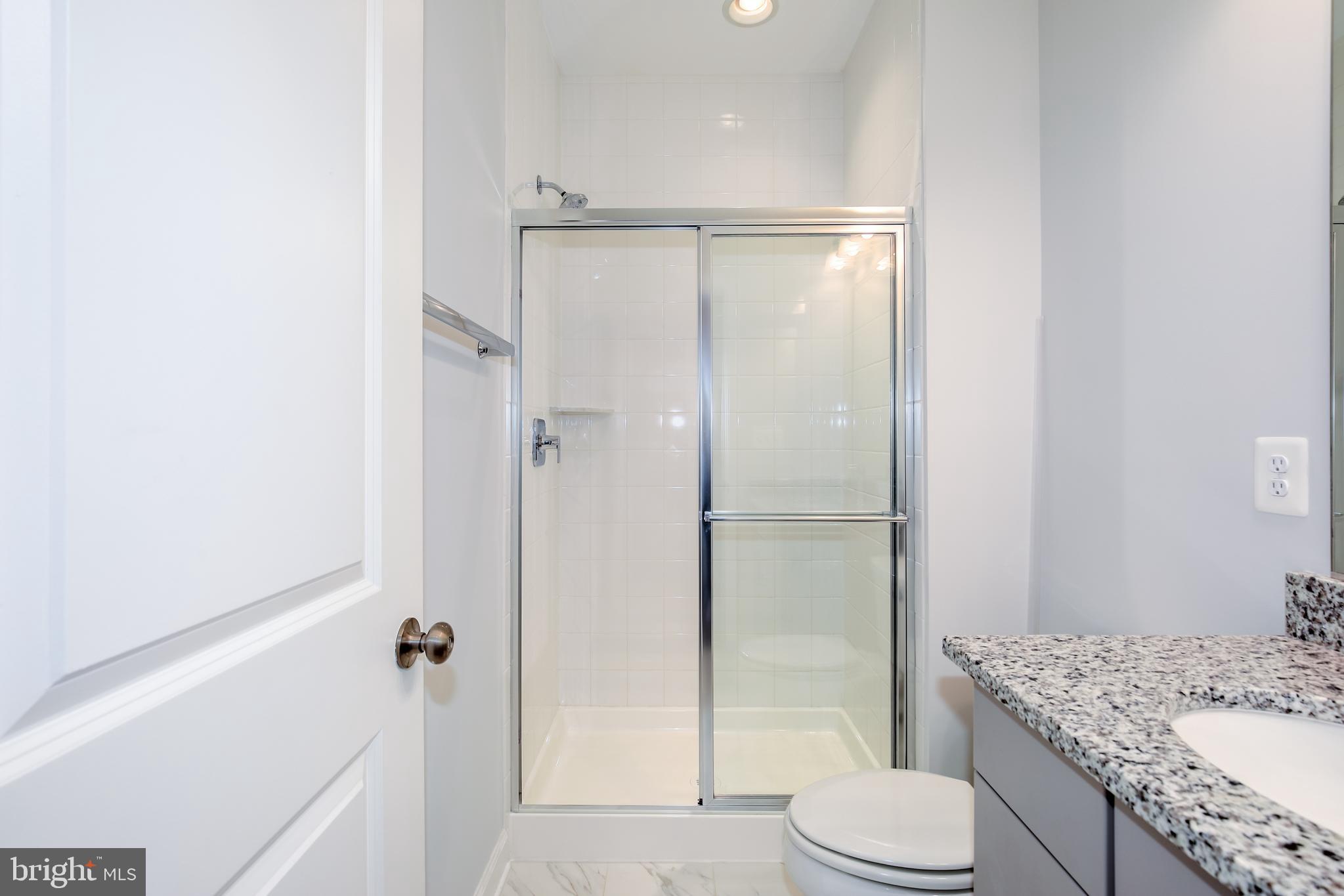 620 Leigh Wy. Oxon Hill, MD 20745 - Photo 28 of 33 Entry Level Full Bath