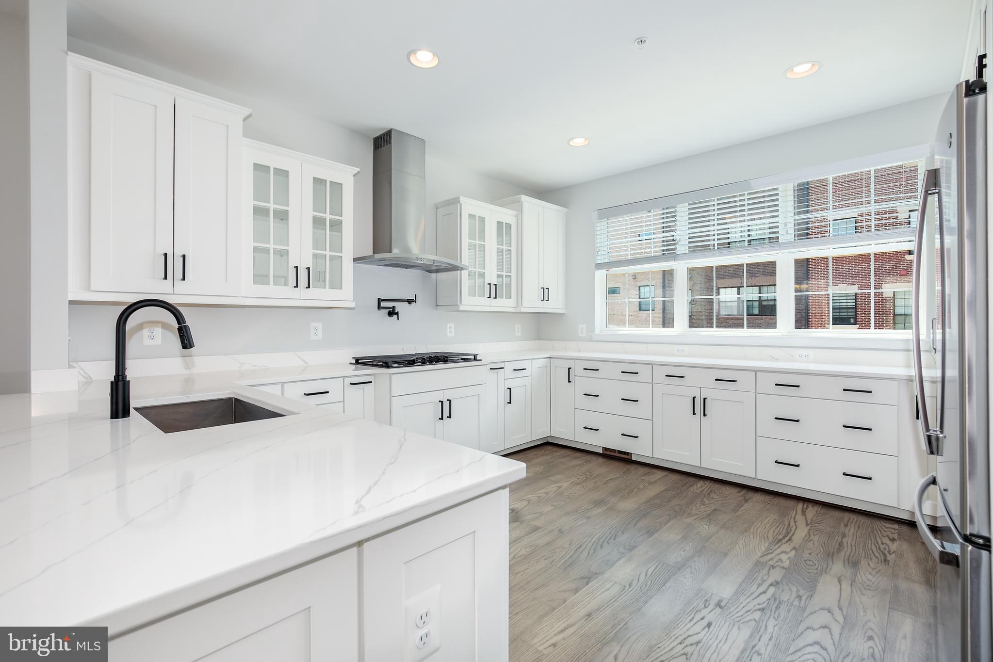 620 Leigh Wy. Oxon Hill, MD 20745 - Photo 5 of 33 Chef's Kitchen