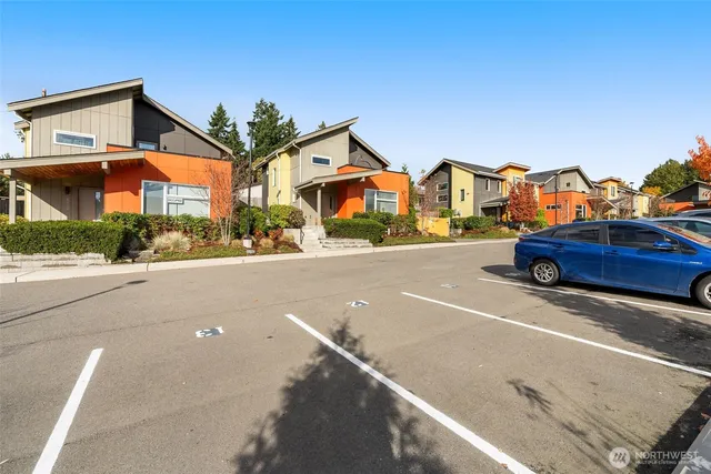 $660,000 | 6012 South 127th Lane, Seattle, WA 98178