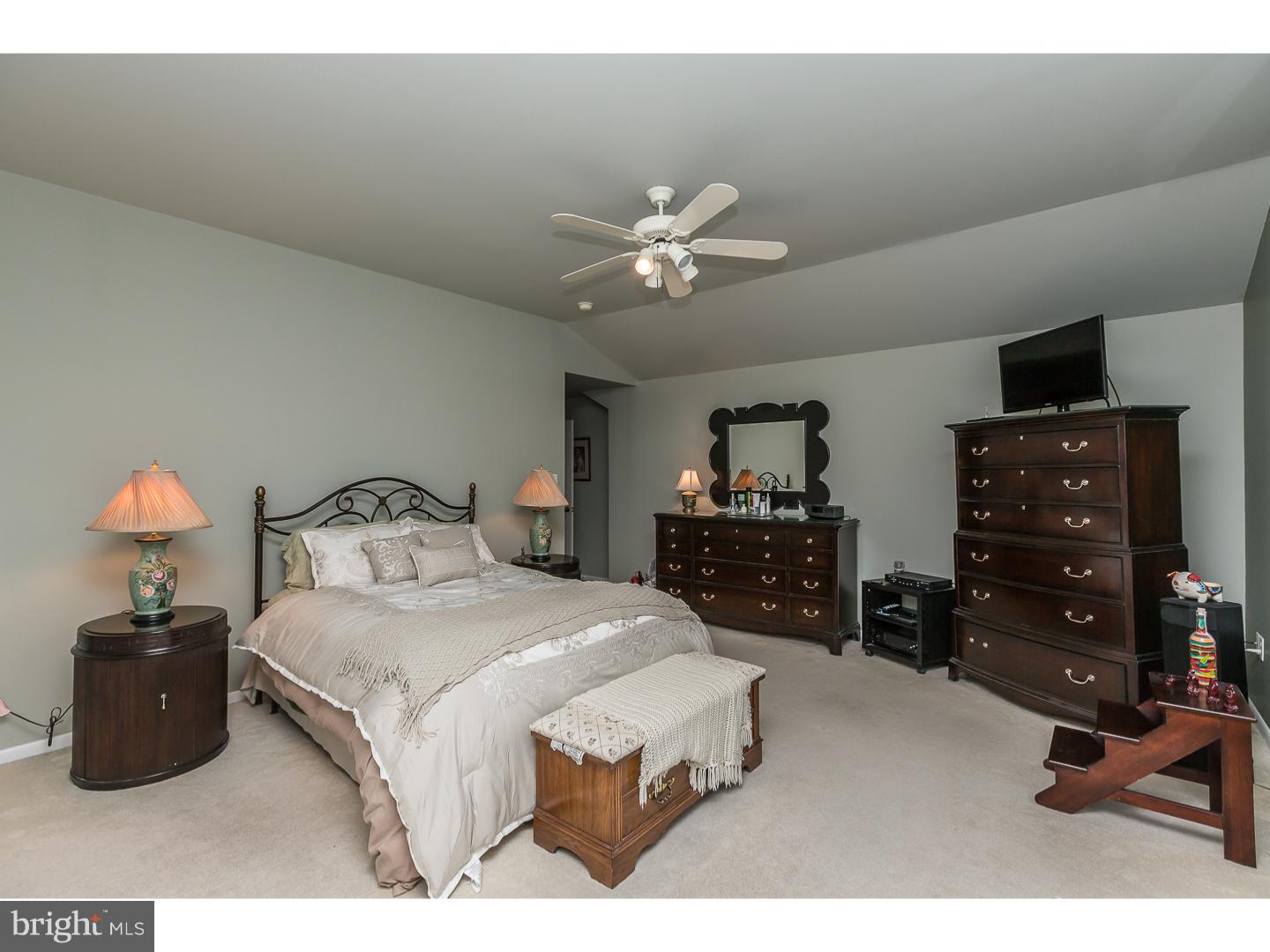 410 Upland Road Havertown, PA 19083 - Photo 15 of 25 Master Bedroom
