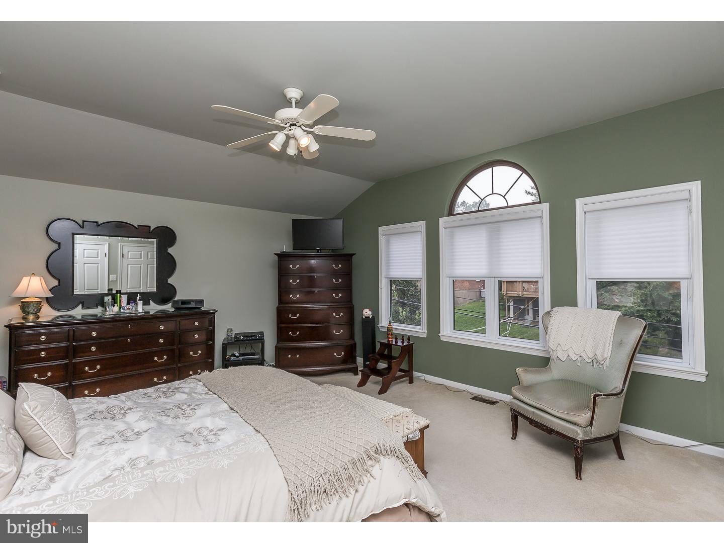 410 Upland Road Havertown, PA 19083 - Photo 16 of 25 Master Bedroom