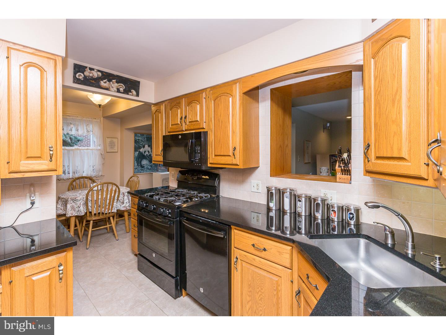 410 Upland Road Havertown, PA 19083 - Photo 8 of 25 Kitchen