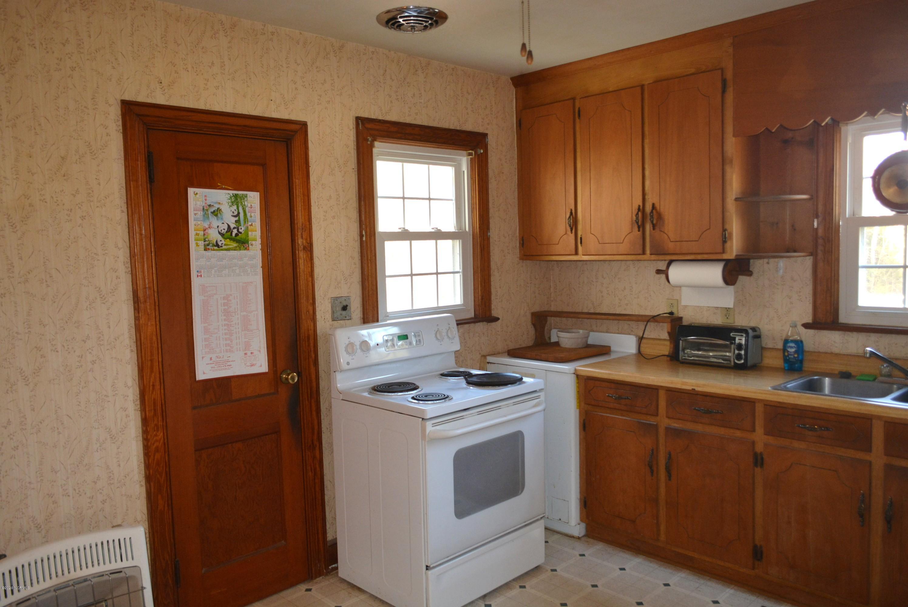 309 Layton Store Road Castalia, NC 27816 - Photo 20 of 46 LAMM RON PHOTOS 049