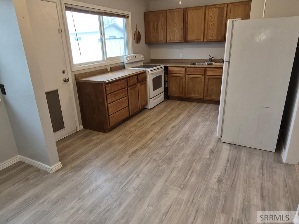 1030 Everett Avenue Pocatello, ID 83201 - Photo 8 of 22