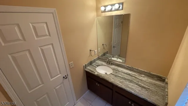 a room with granite countertop