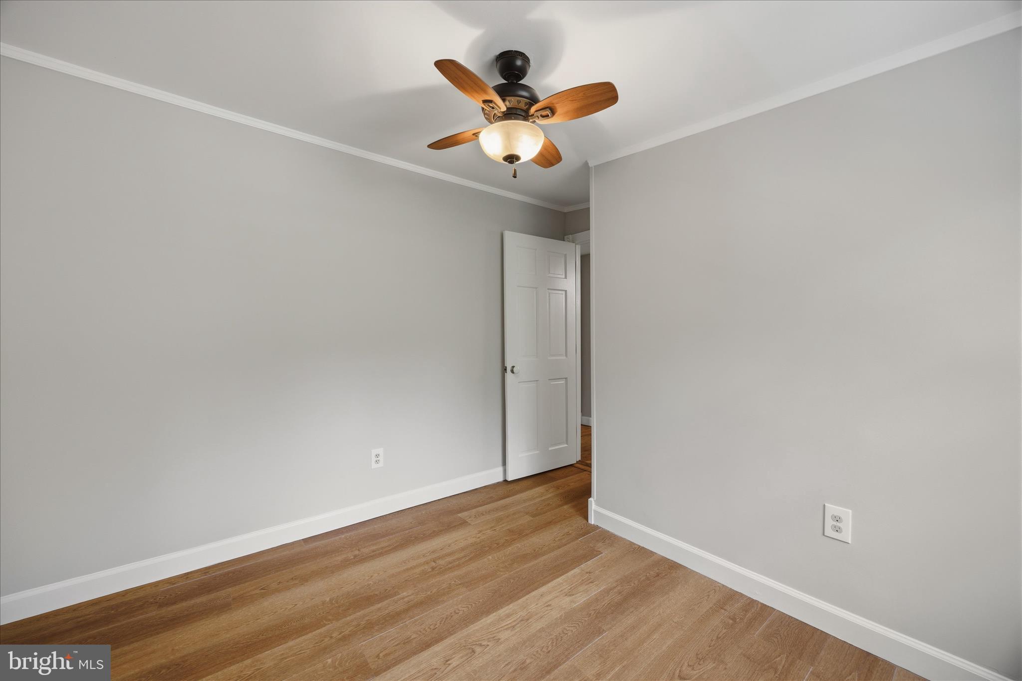 565 Sunset Knoll Road Pasadena, MD 21122 - Photo 27 of 48