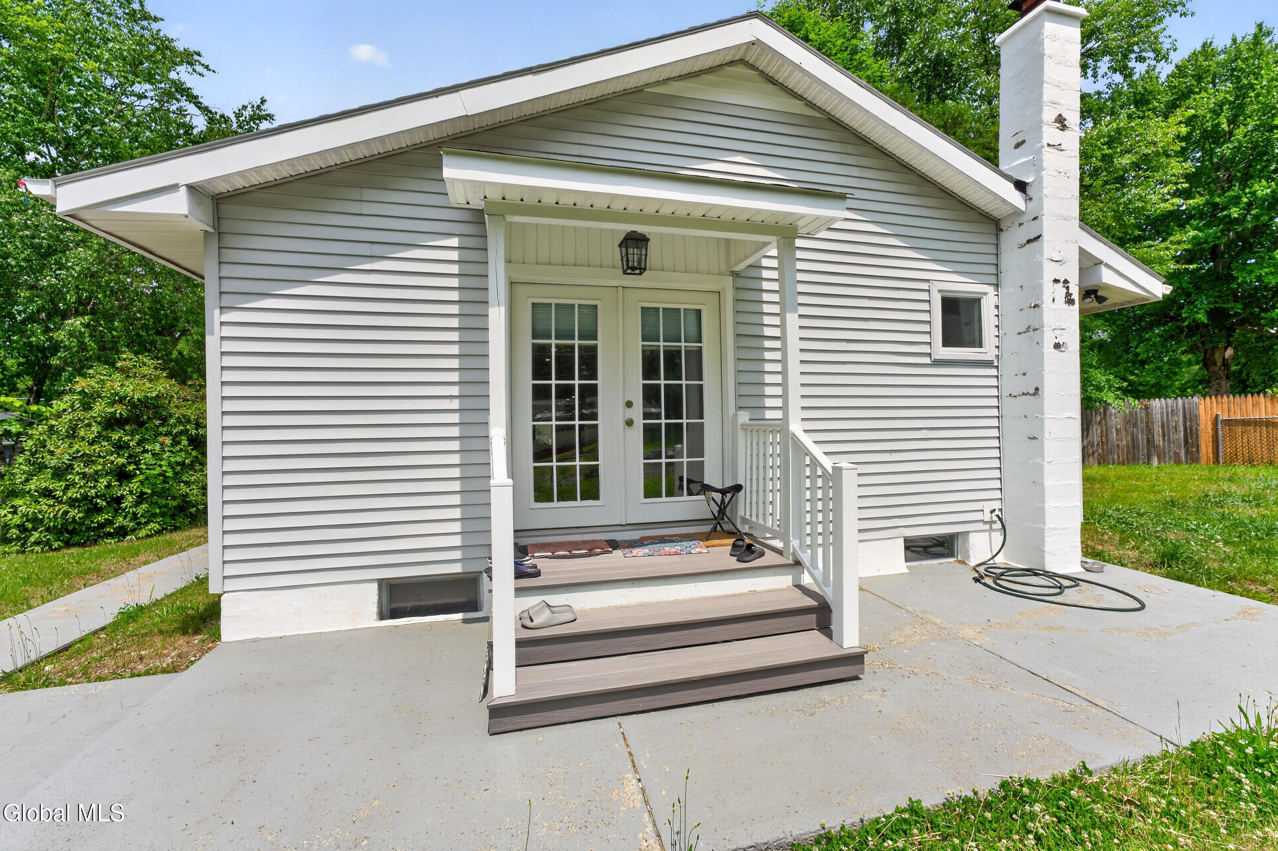 78 Tollgate Road Sand Lake, NY 12018 - Photo 6 of 38 0 Front 5