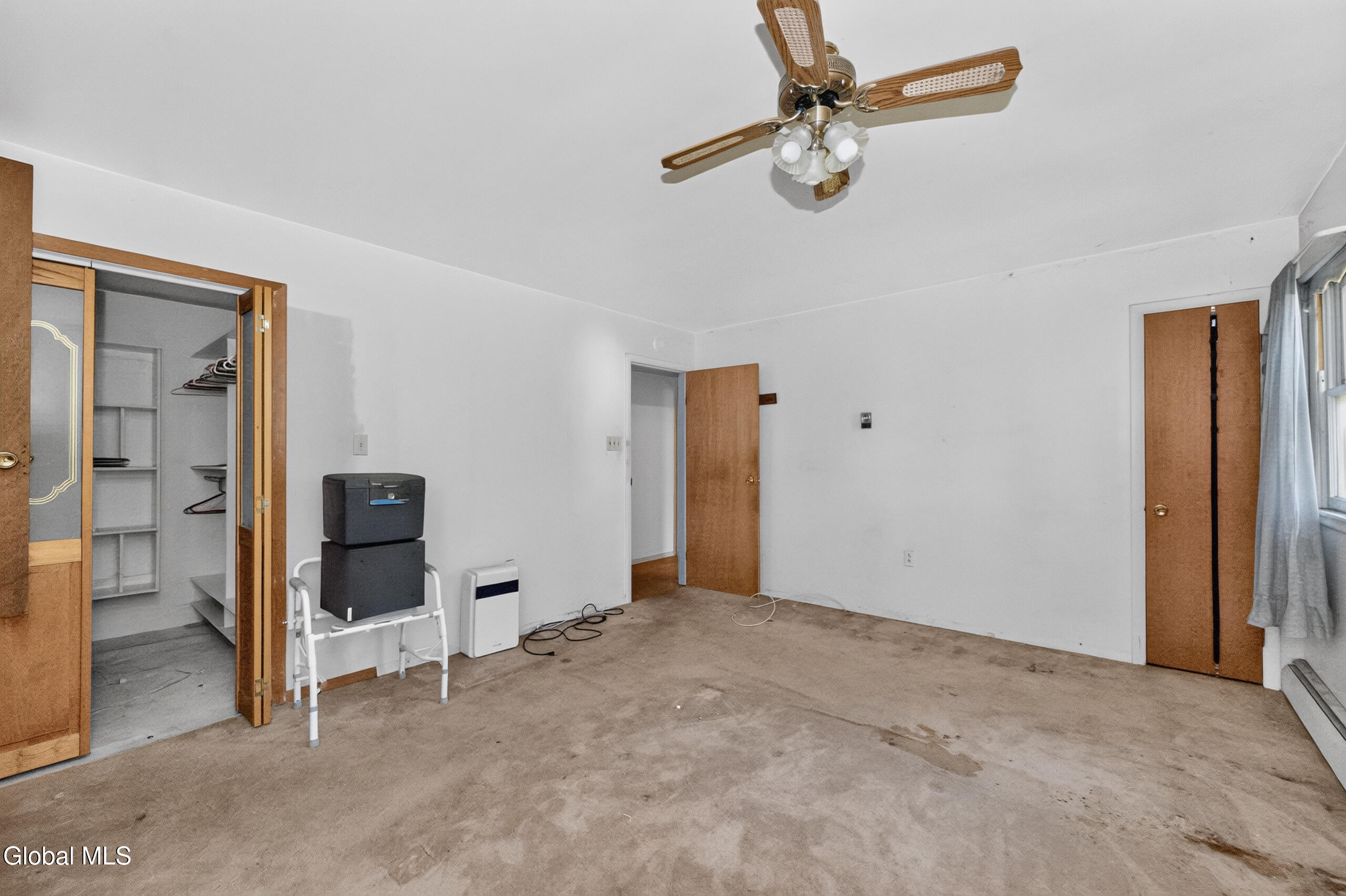 127 Dunsbach Ferry Road Colonie, NY 12047 - Photo 17 of 39 5 Bedroom 7