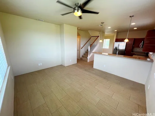 $4,600 | 92-637 Welo Street, Kapolei, HI 96707