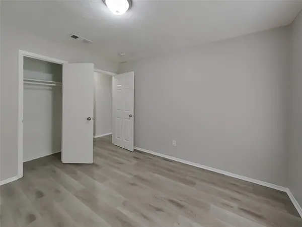 $1,709 | 2047 Lexington Woods Drive, Spring, TX 77373