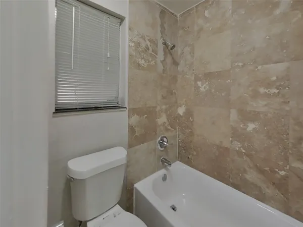 $1,709 | 2047 Lexington Woods Drive, Spring, TX 77373