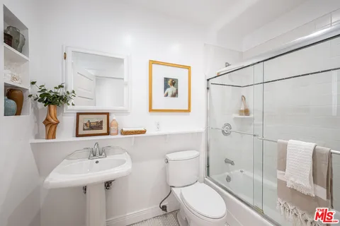 $1,899,000 | 1314 North Genesee Avenue, Los Angeles, CA 90046