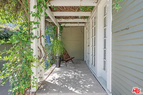 $1,899,000 | 1314 North Genesee Avenue, Los Angeles, CA 90046
