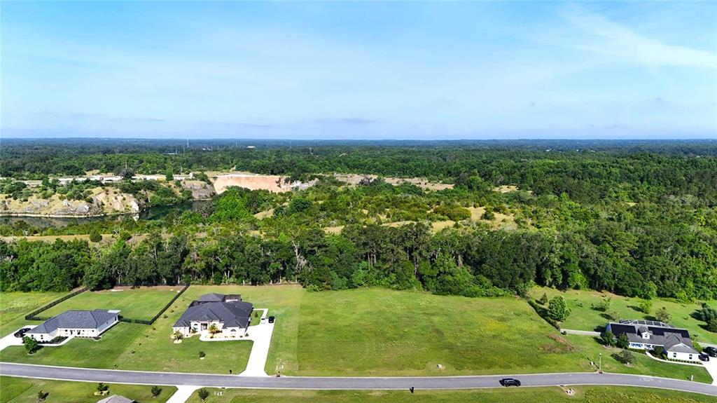 32 Northwest 79th Loop Ocala, FL 34475 - Photo 3 of 8 a view of a city