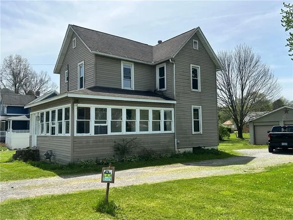 $110,000 | 403 Centennial Avenue, New Galilee, PA 16141