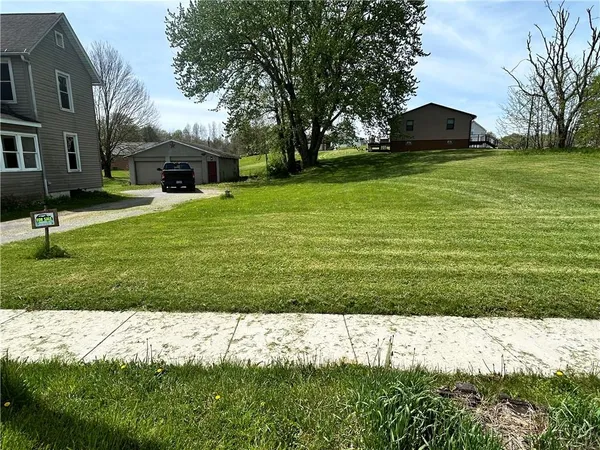 $110,000 | 403 Centennial Avenue, New Galilee, PA 16141