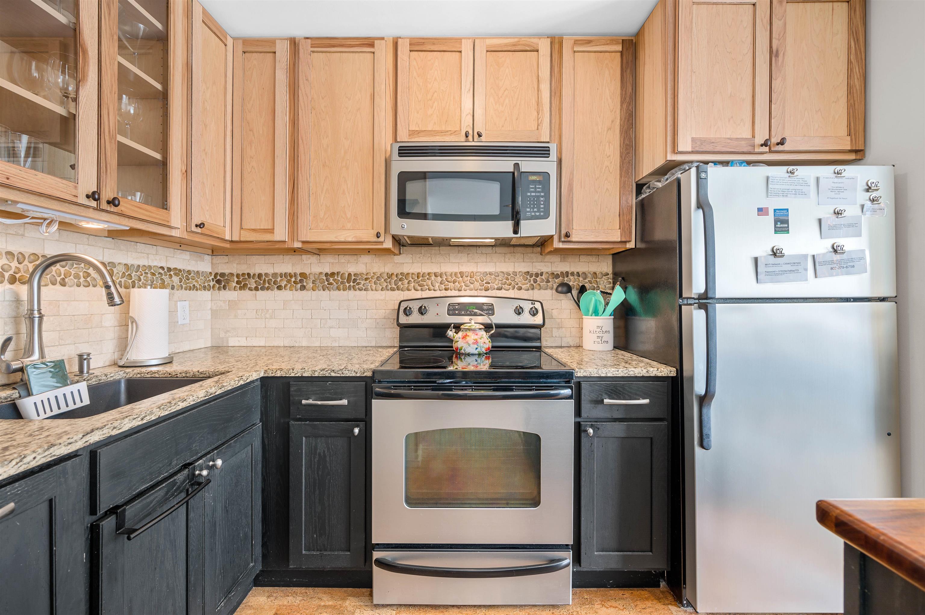 161 Mountainside Drive Warren, VT 05674 - Photo 2 of 29