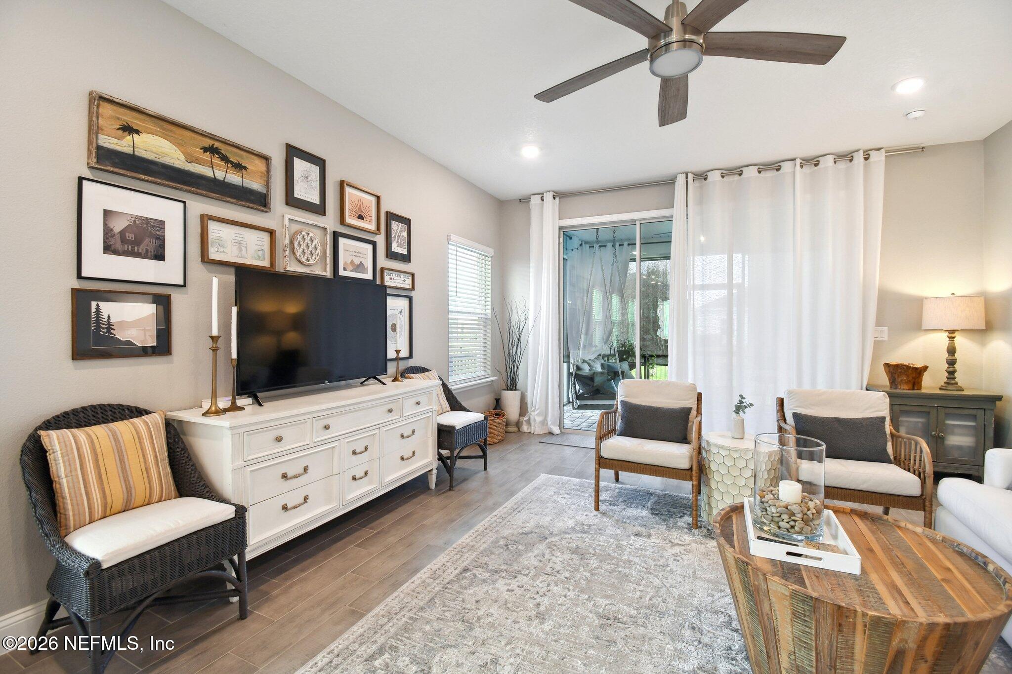 182 Killarney Avenue St. Johns, FL 32259 - Photo 12 of 27 11-Living area 2