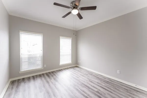 $2,015 | 3215 Holly Thicket Drive, Houston, TX 77042