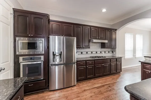 $2,110 | 3215 Holly Thicket Drive, Houston, TX 77042