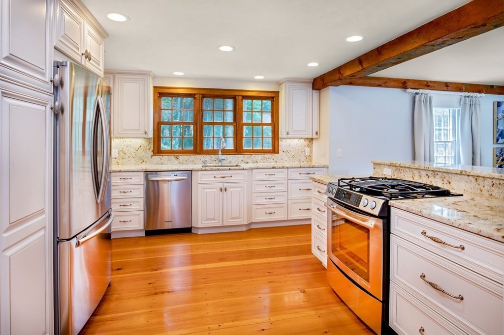 34 High Ridge Road Boxford, MA 01921 - Photo 10 of 25