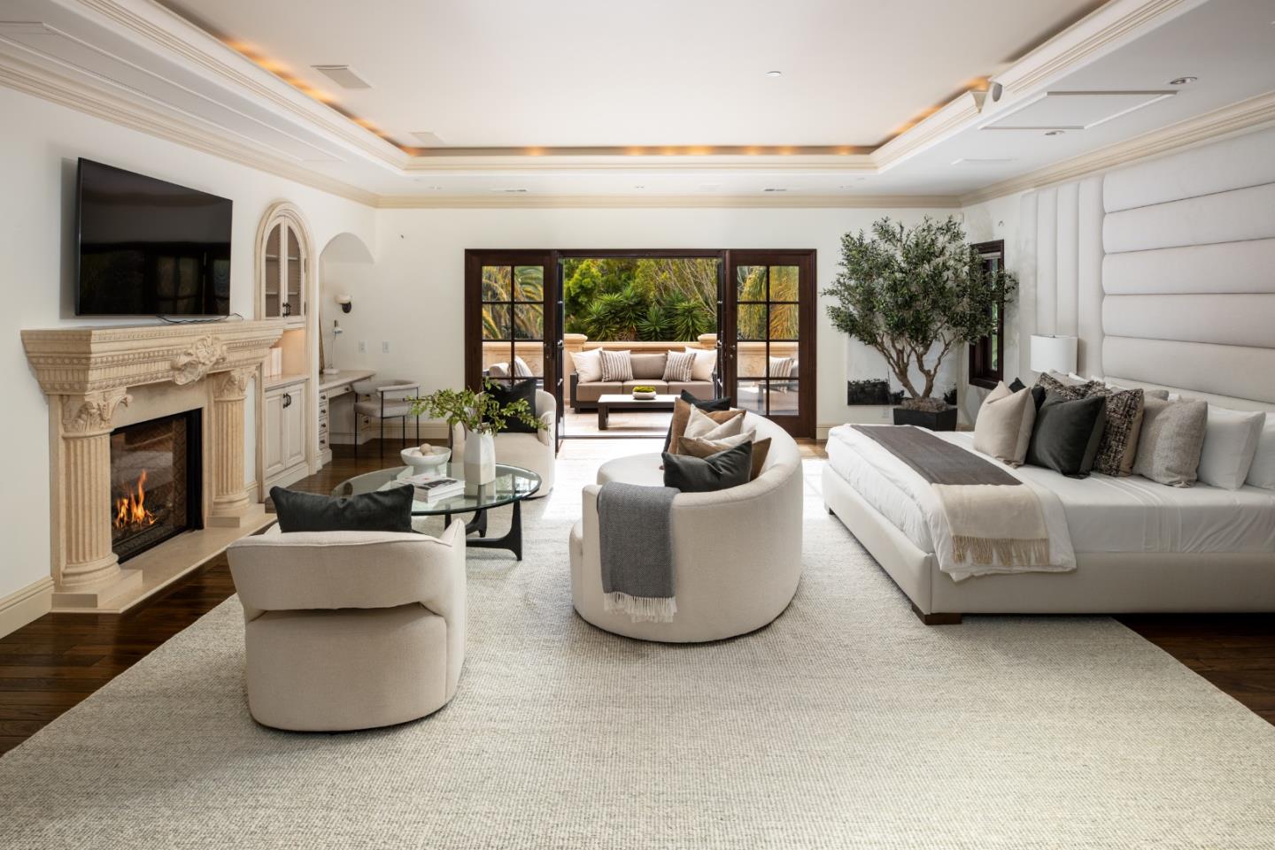 925 Seabury Road Hillsborough, CA 94010 - Photo 17 of 56