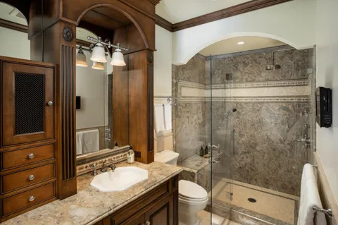 $23,800,000 | 925 Seabury Road, Hillsborough, CA 94010