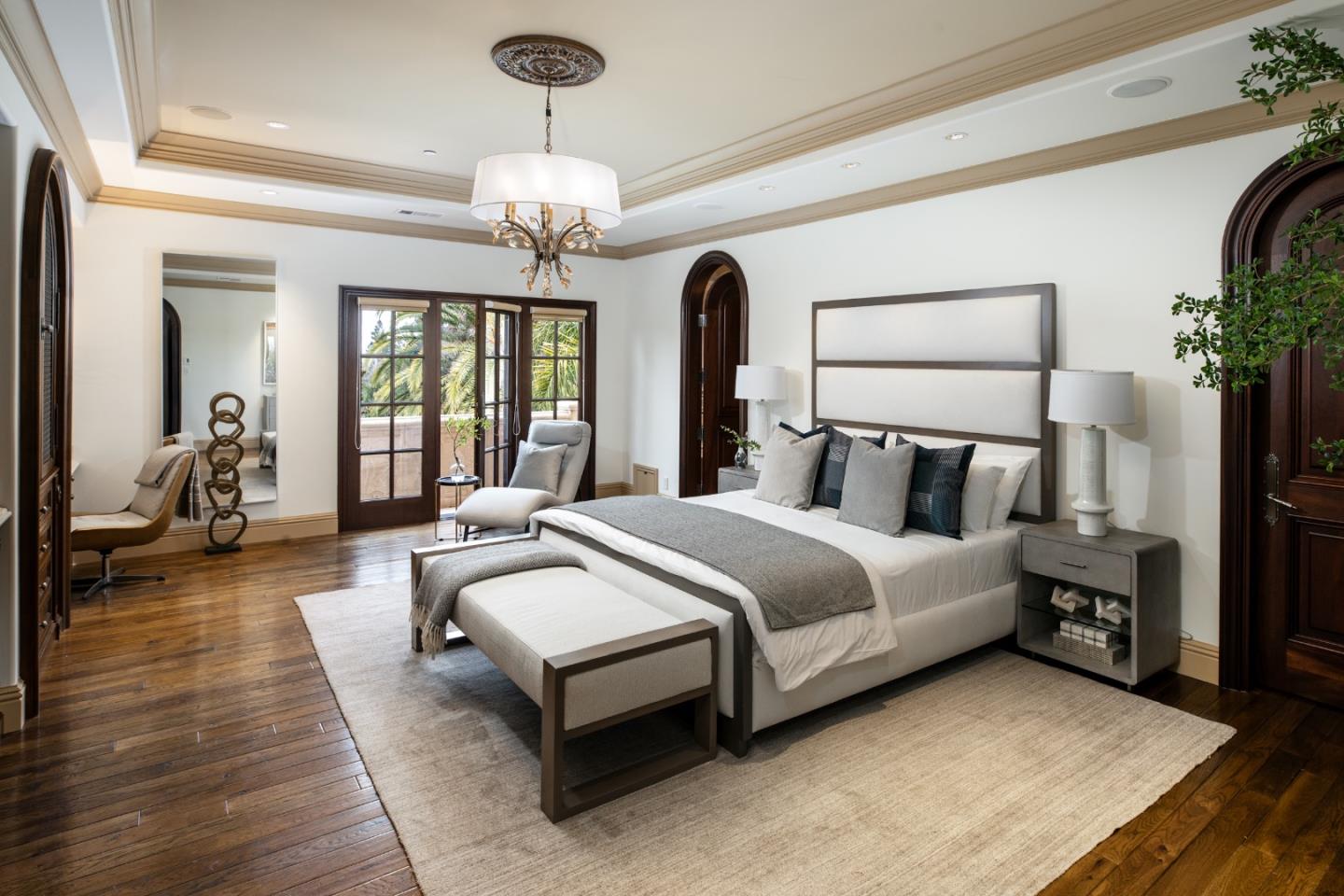 925 Seabury Road Hillsborough, CA 94010 - Photo 24 of 56