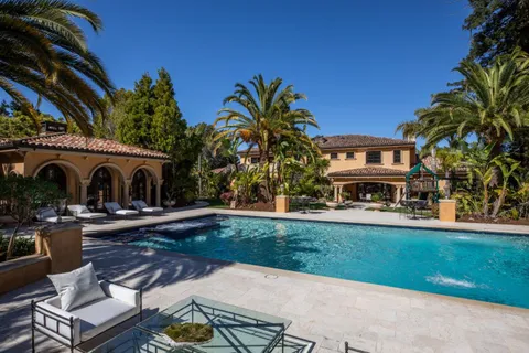 $23,800,000 | 925 Seabury Road, Hillsborough, CA 94010