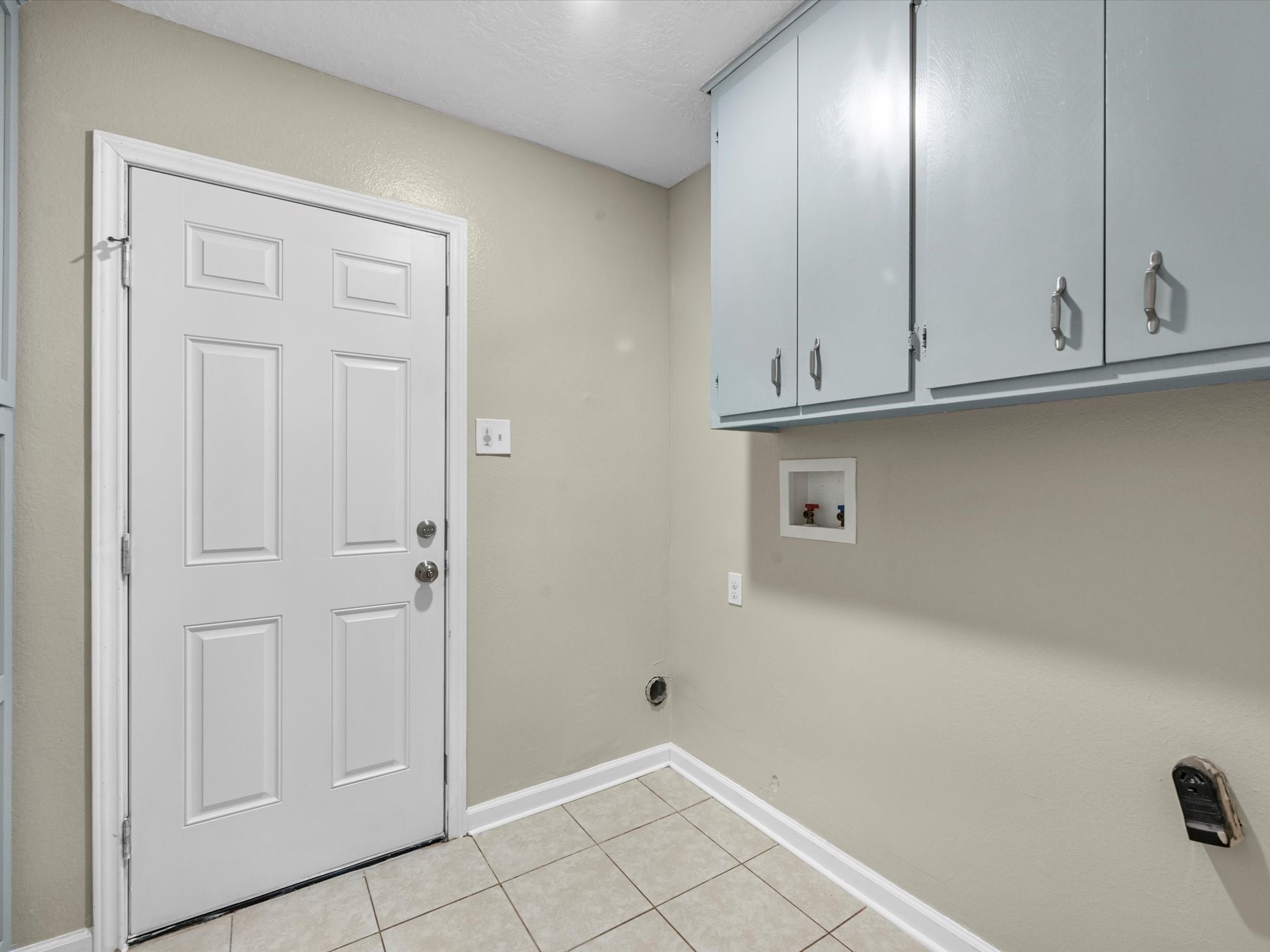 4318 Ponca Street Pasadena, TX 77504 - Photo 19 of 22 a view of an empty room