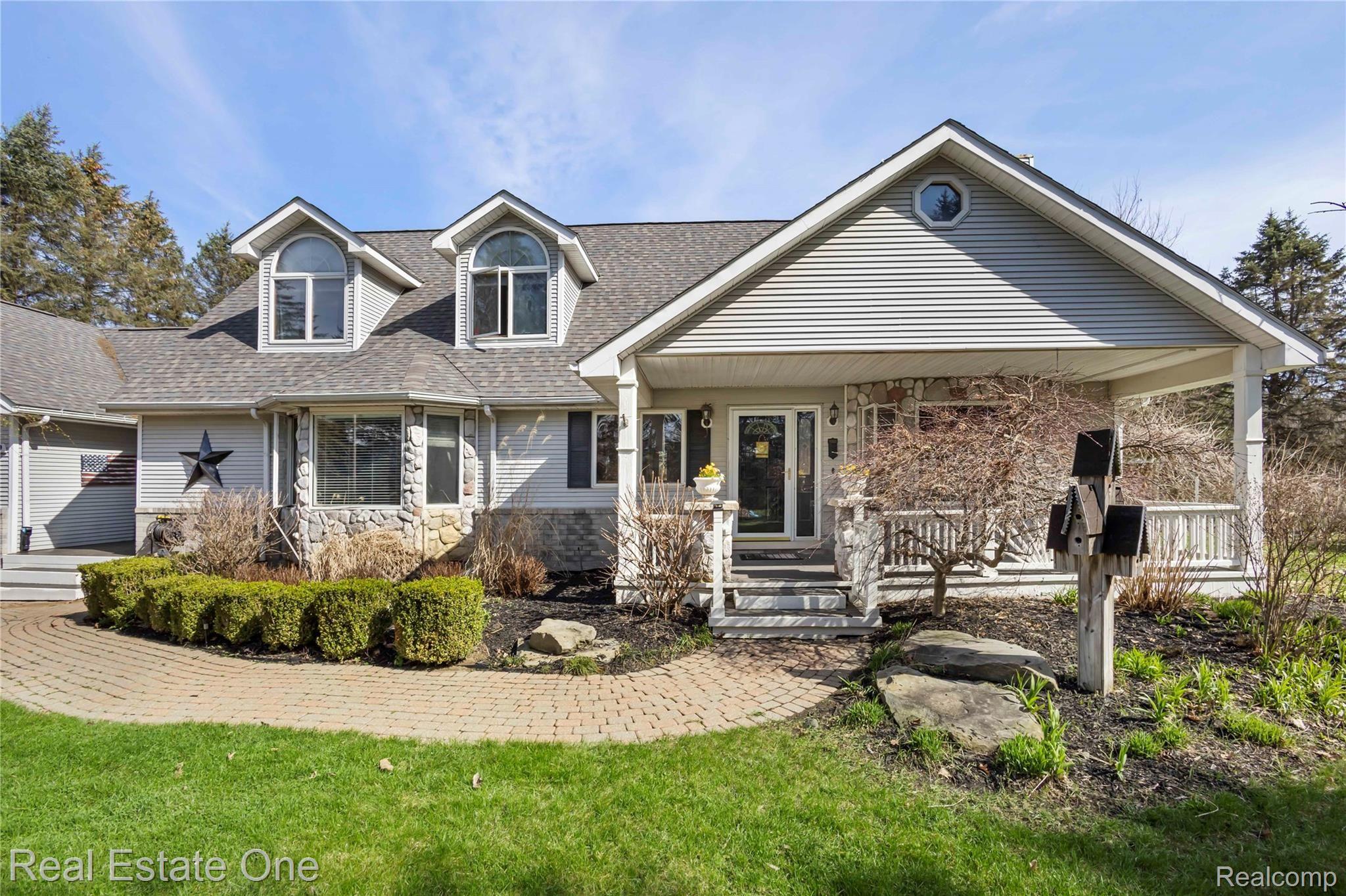 1459 North Rochester Road Oakland, MI 48363 - Photo 50 of 56 IMG_9663.JPG