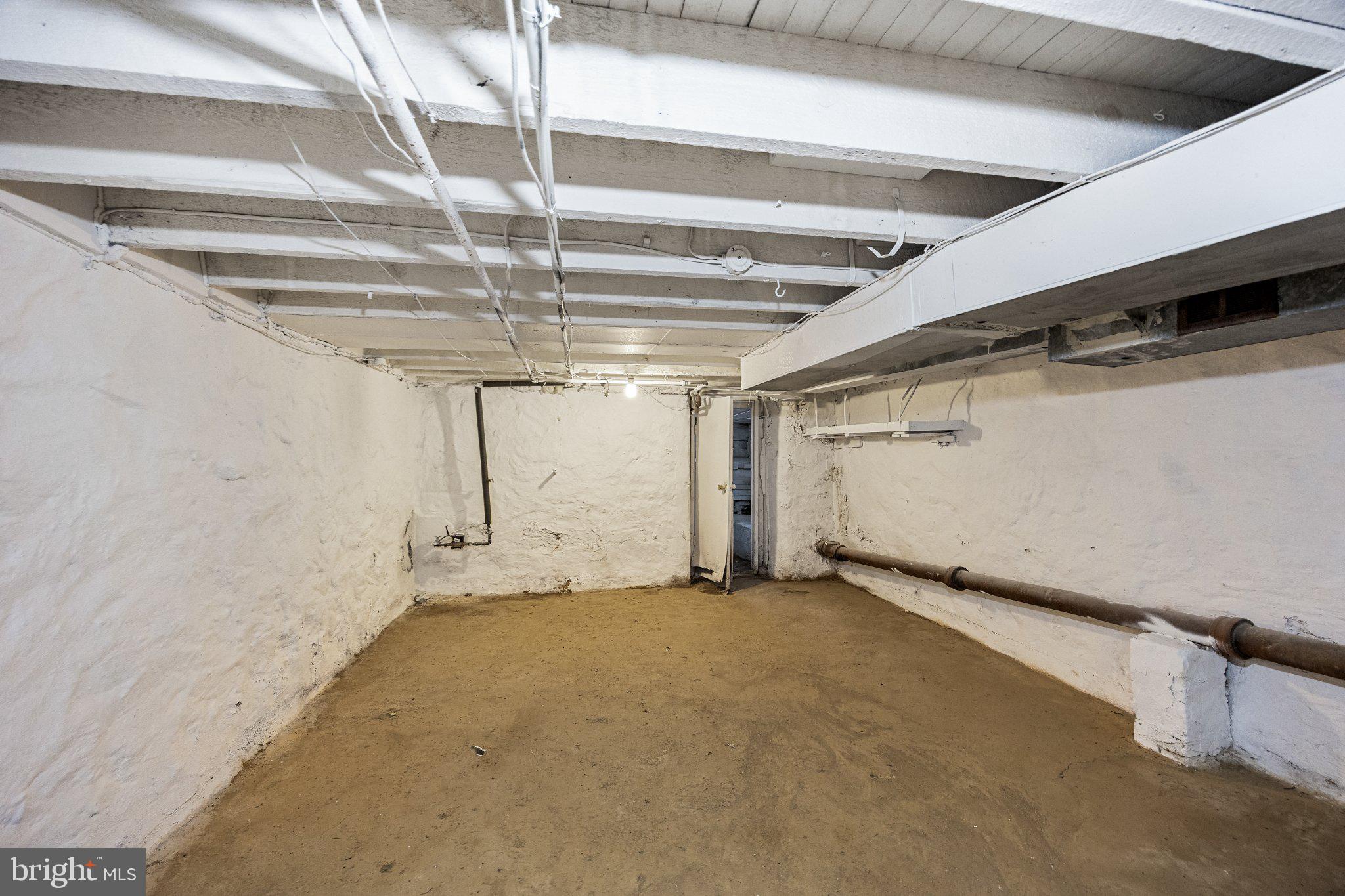 59 North Keystone Avenue Upper Darby, PA 19082 - Photo 21 of 27 Spacious, versatile basement area.