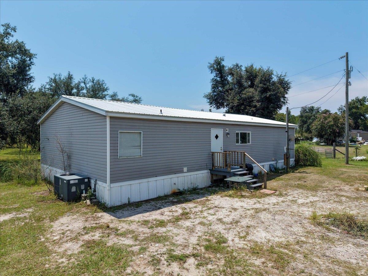 1670 Dennis Howell Road Perry, FL 32348 - Photo 4 of 41 Gallery Image 4