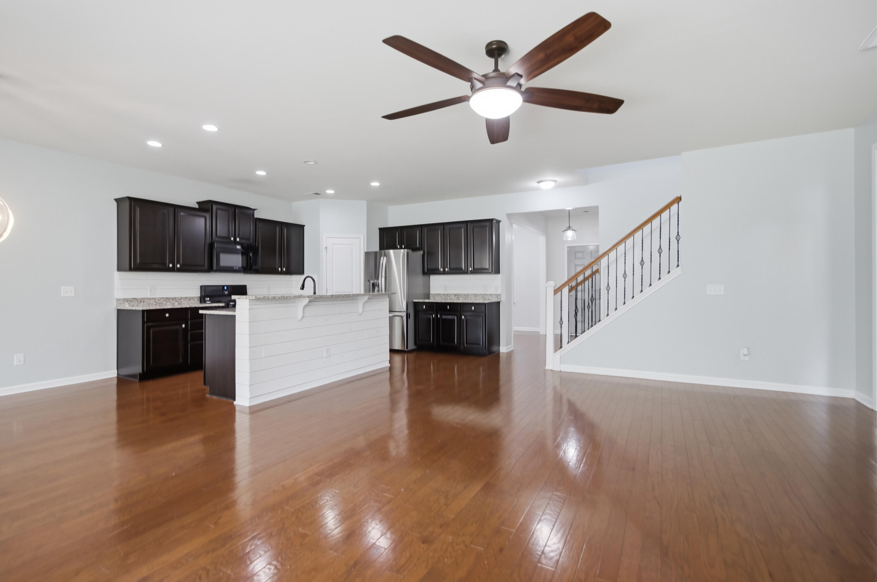 271 Decatur Drive Summerville, SC 29486 - Photo 11 of 61