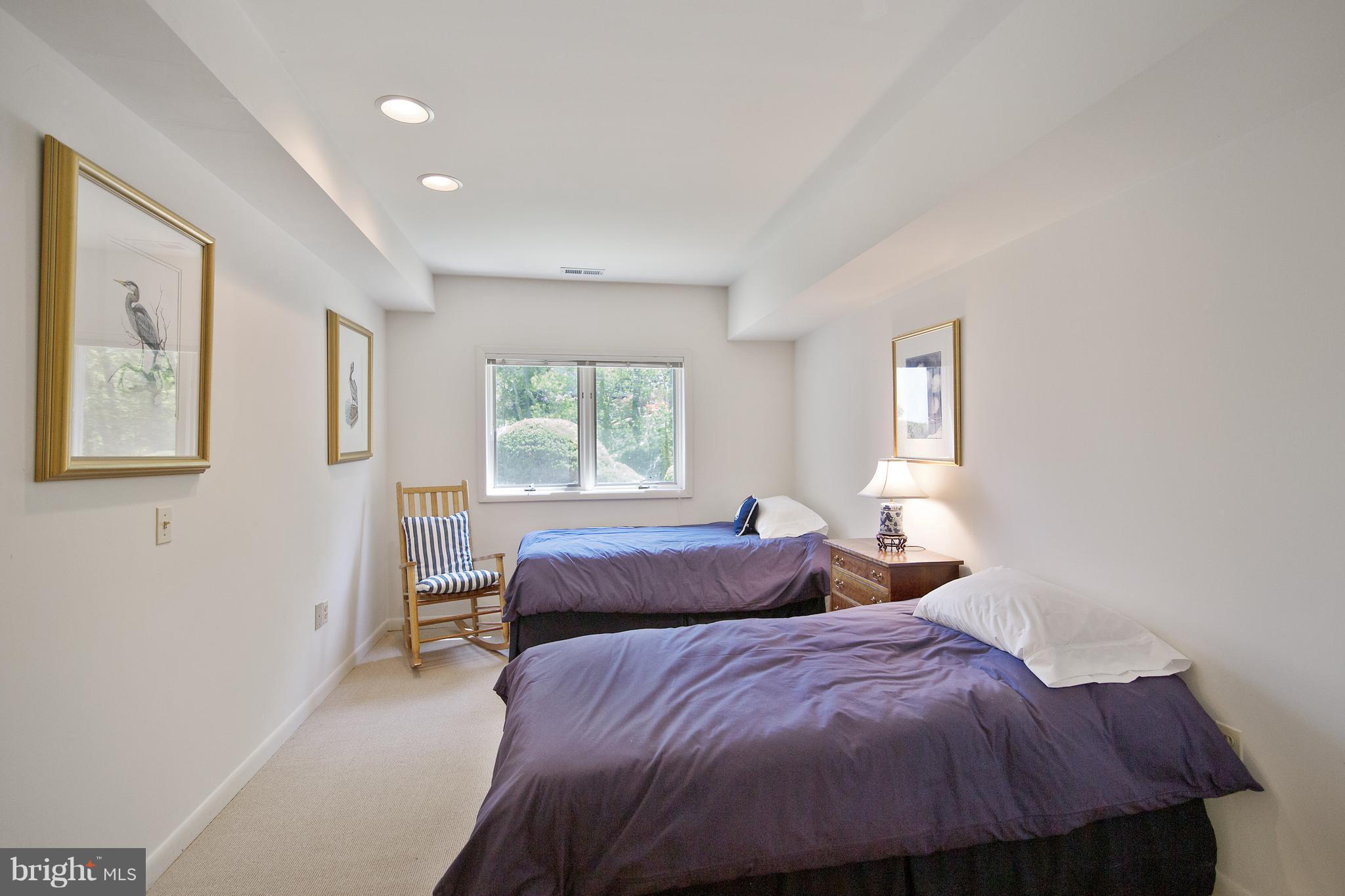 2688 Aspen Road Port Republic, MD 20676 - Photo 20 of 28 1st Bedroom w/great window, tall ceilings