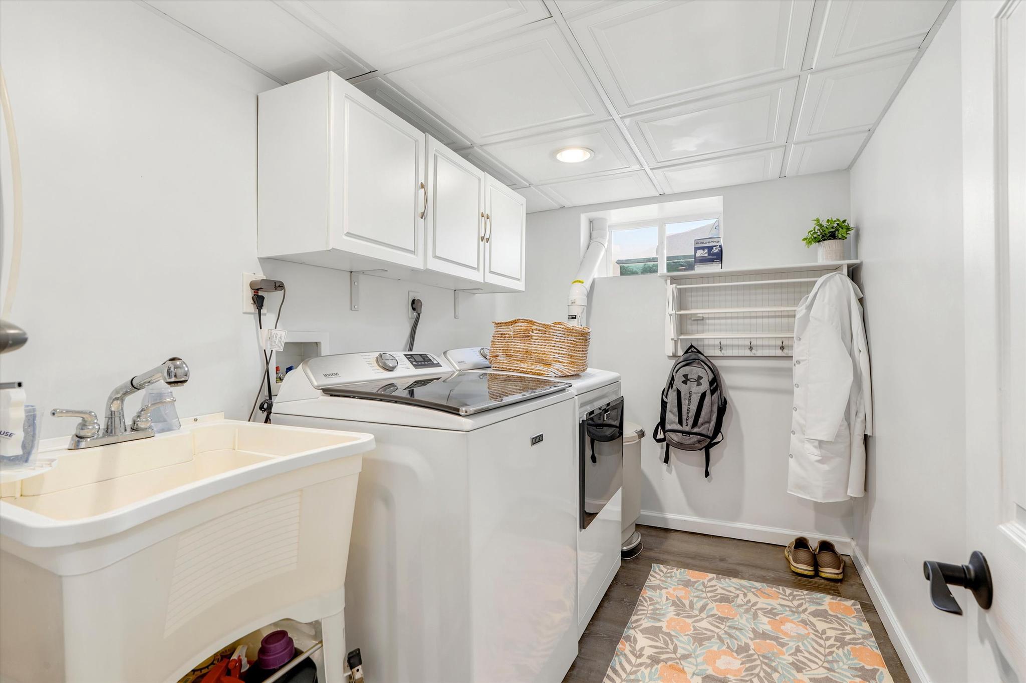 408 Maplewood Road Springfield, PA 19064 - Photo 15 of 24 Laundry room