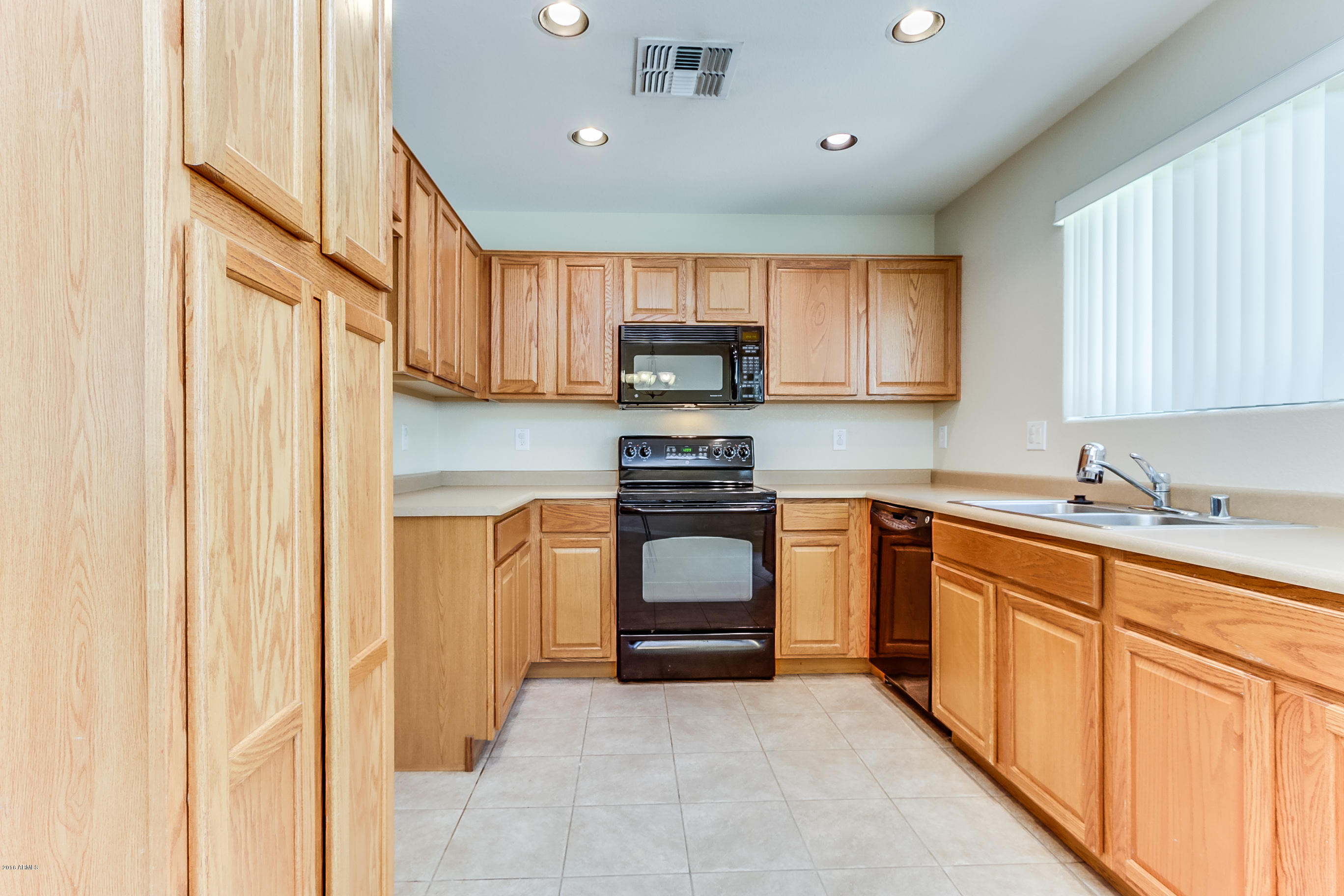 17442 West Boca Raton Road Surprise, AZ 85388 - Photo 2 of 30 Boca Raton - 006