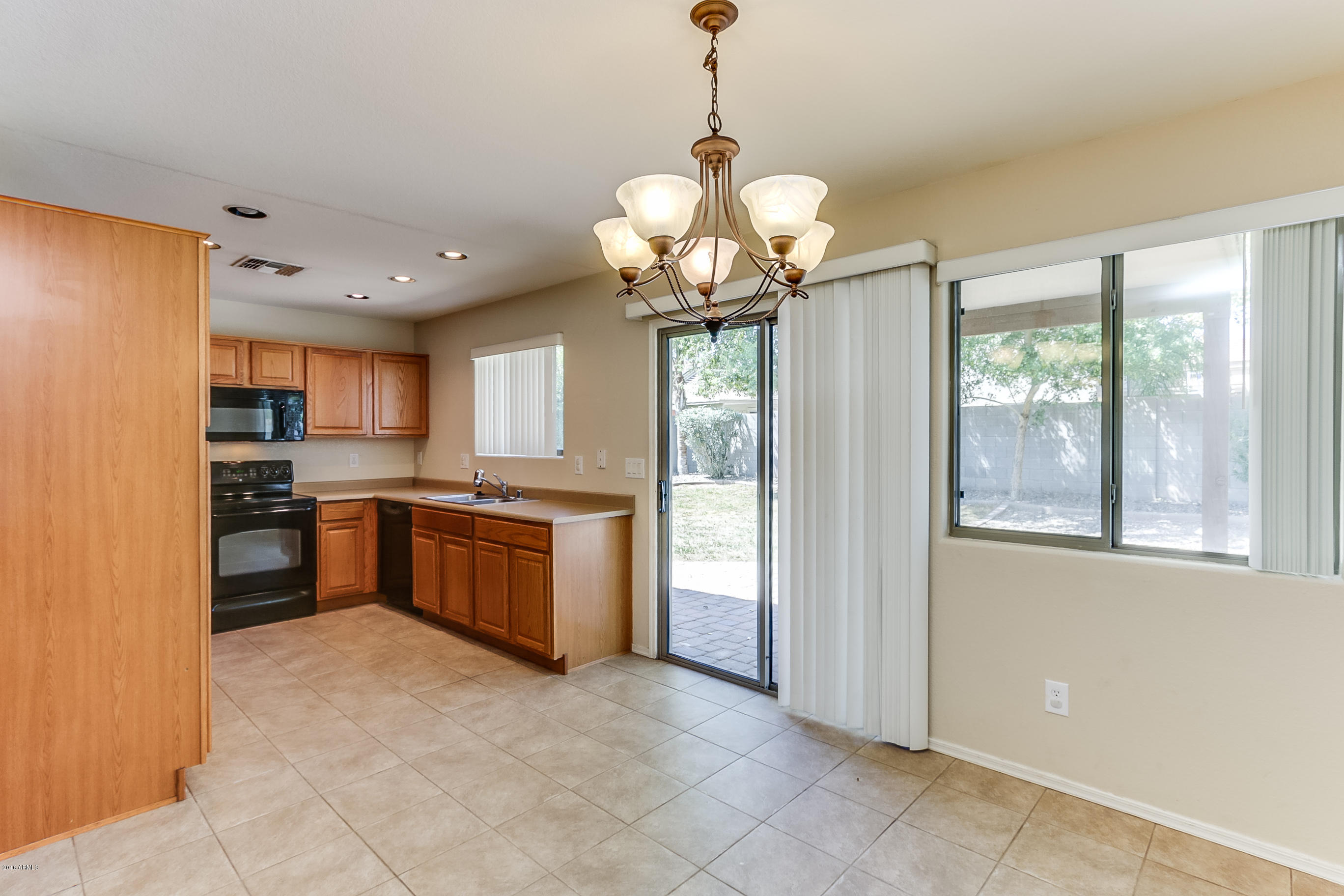 17442 West Boca Raton Road Surprise, AZ 85388 - Photo 7 of 30 Boca Raton - 013