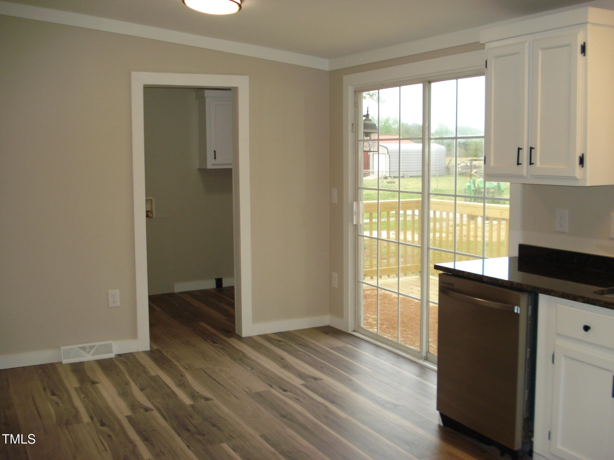 5780 Plain View Highway Dunn, NC 28334 - Photo 12 of 26 DSC08839