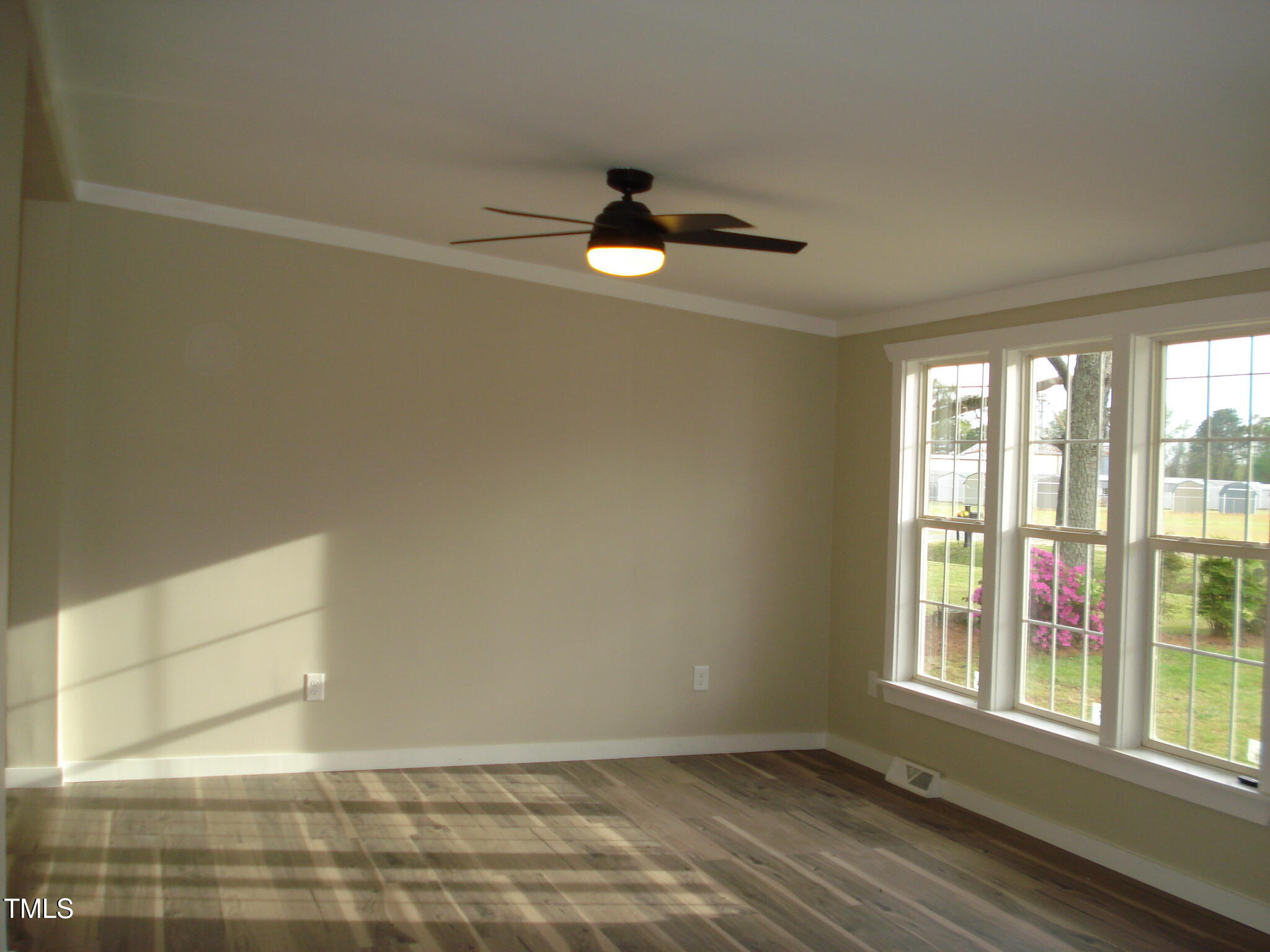 5780 Plain View Highway Dunn, NC 28334 - Photo 8 of 26 DSC08834