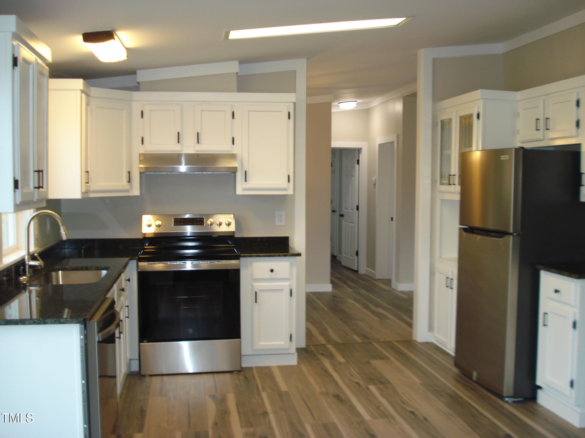 5780 Plain View Highway Dunn, NC 28334 - Photo 9 of 26 DSC08879