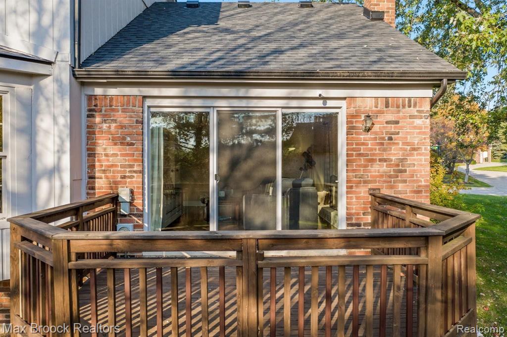 3125 Summit Ridge Drive Rochester Hills, MI 48306 - Photo 34 of 46