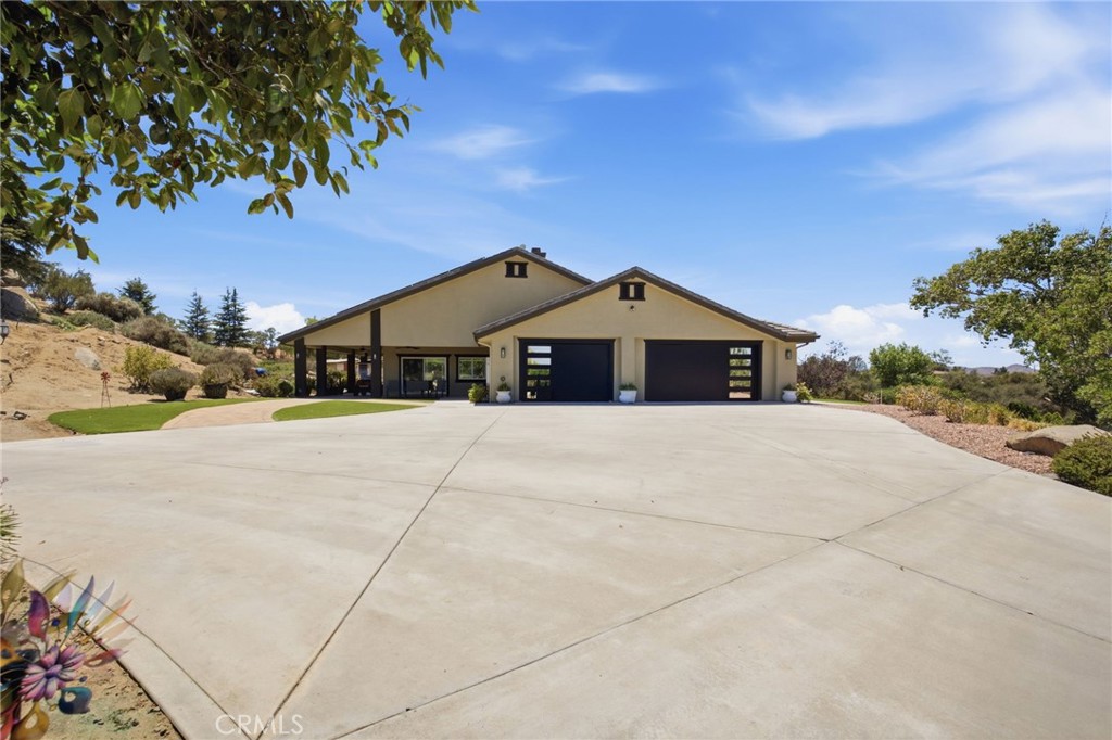 17641 Santa Rosa Mine Road Perris, CA 92570 - Photo 1 of 75
