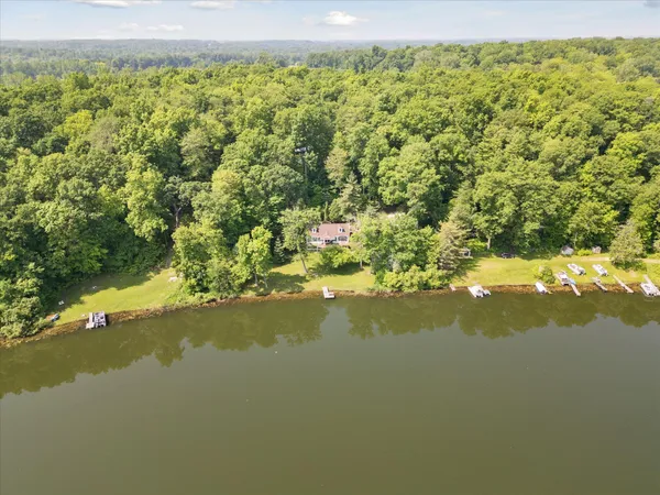 $675,000 | 6860 Ashley Avenue Northeast, Belding, MI 48809
