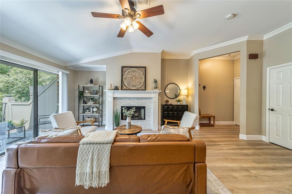2036 Signal Ridge Place Rockwall, TX 75032 - Photo 3 of 28